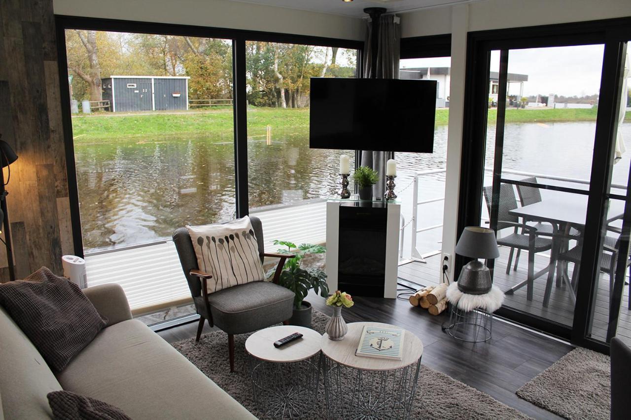 Hotel Hausboot In Bad Bederkesa Esterno foto