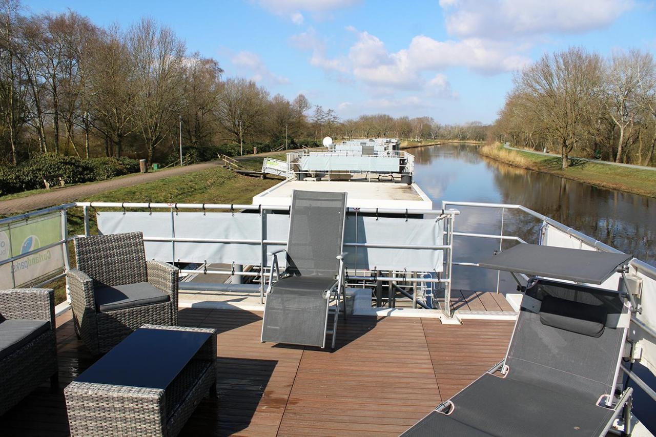 Hotel Hausboot In Bad Bederkesa Esterno foto